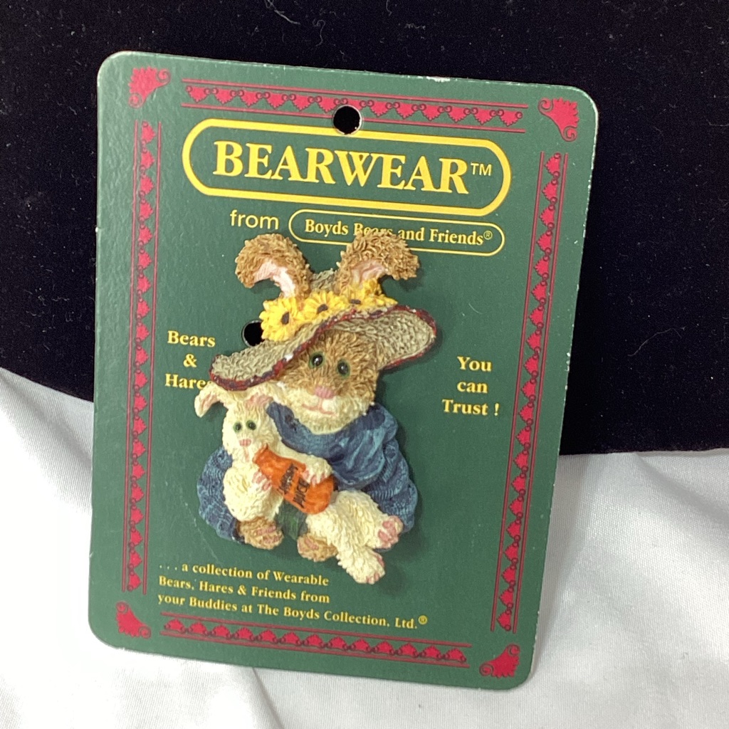 Bearwear Pin Boyd’s Bears & Friends The Bearwear Collection Bears And Hares